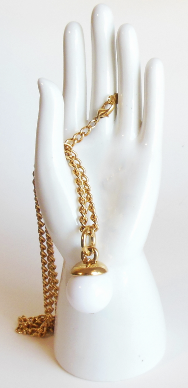 Image 1 of Vintage Napier Necklace Gold Tone Large White Round Ball Lucite Bead Jewelry