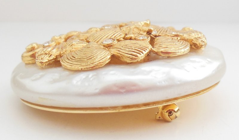 Image 3 of Ivana Trump Jewelry Ocean Starfish Brooch Sea Shell Vintage Costume Jewelry