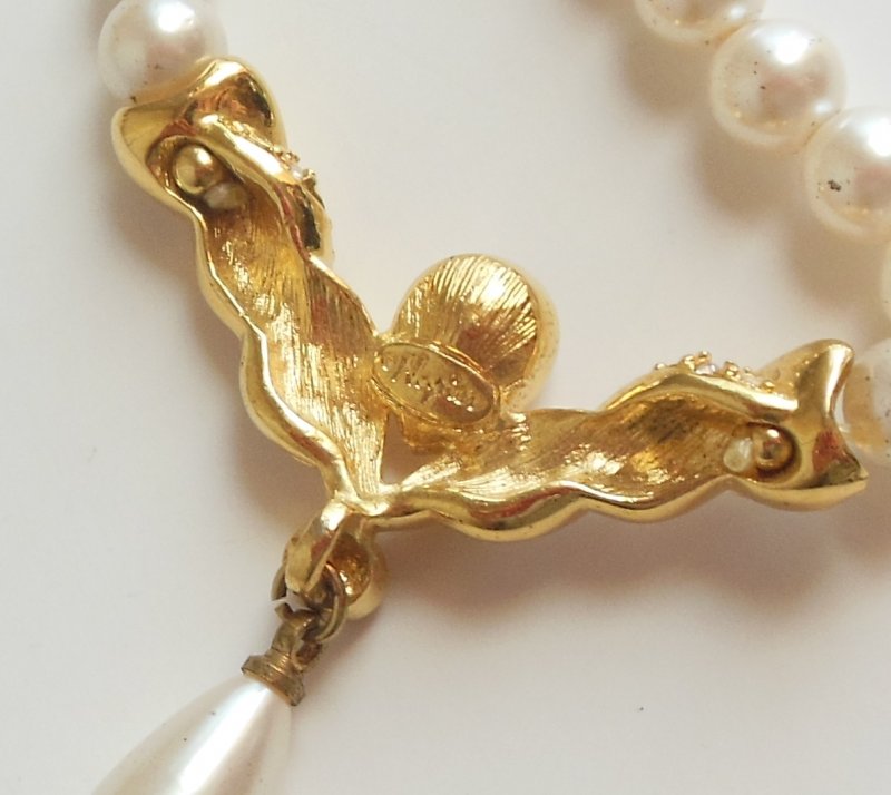 Image 2 of Vintage Napier Necklace Faux Pearls Tear Drop Bead Gold Tone Crystals 90s