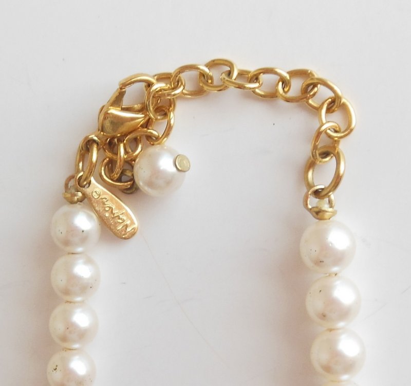 Image 3 of Vintage Napier Necklace Faux Pearls Tear Drop Bead Gold Tone Crystals 90s