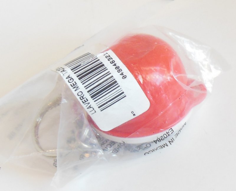 Image 1 of Tupperware Keychain Red Thatsa Bowl Llavero Mega Tazen Bowl With Lid Vintage
