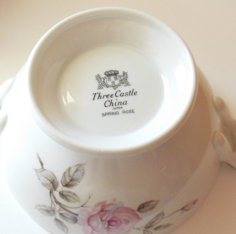 Image 3 of Rare Three Castle Spring Rose Sugar Bowl Creamer Set Floral Gray Japan