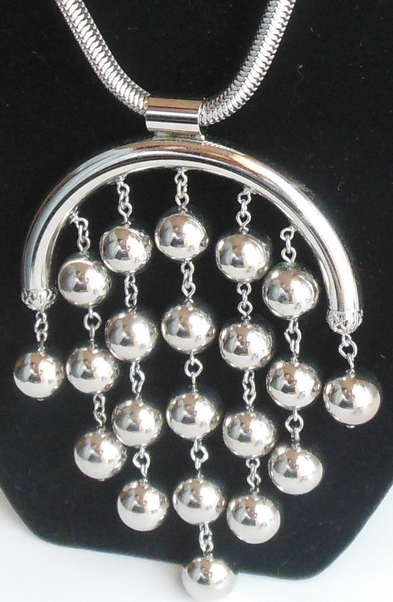 Image 2 of Vintage Celebrity NY Silver Necklace Dangle Waterfall Pendant Snake Chain