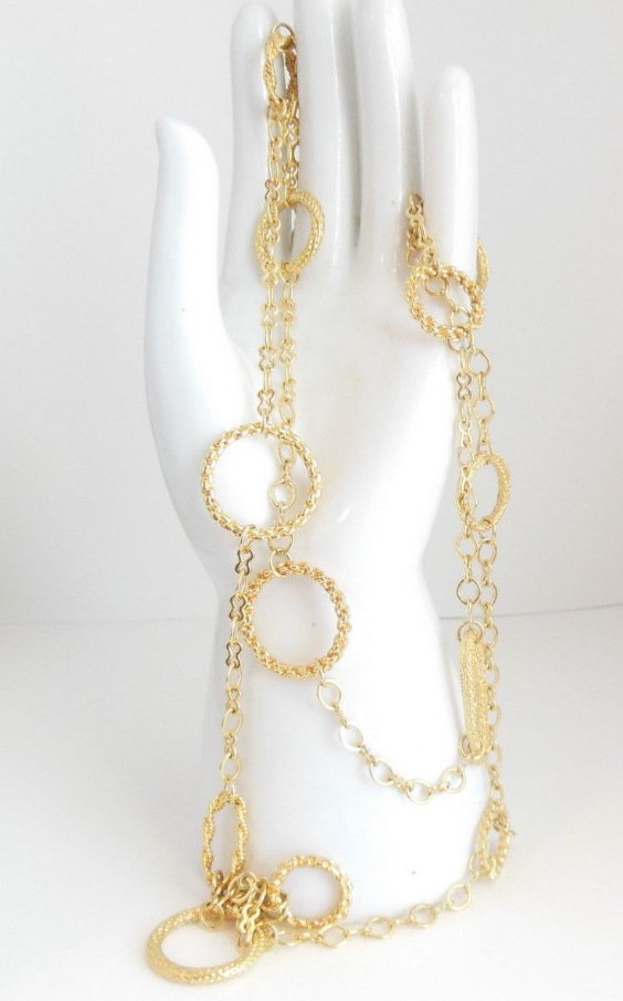 Vintage Joan Rivers Long Length Necklace Circle and Oblong Shape 42 to 45 Inch 