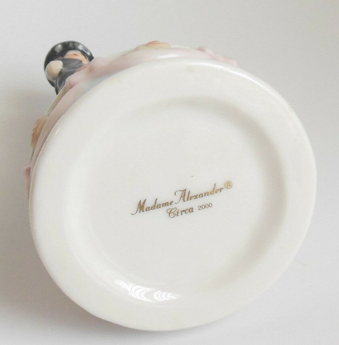 Image 6 of Madame Alexander Bride and Groom Wedding Ring Cake Topper Love is in the Details