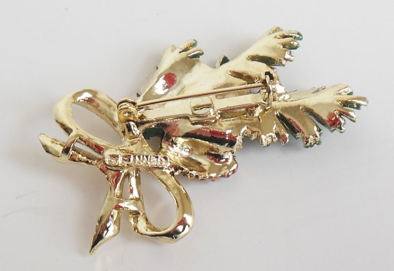 Image 1 of Gerry's Pine Cone Brooch Green Fir Spruce Needles Christmas Bow Pin Vintage