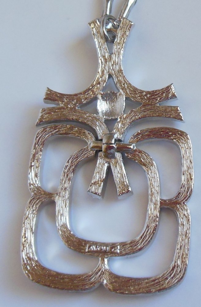 Image 1 of Modernist Abstract Avon Necklace Silver Linked Bar Chain Long Necklace Vintage