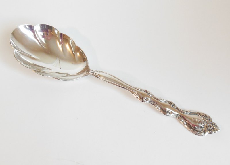 Image 0 of Vintage 1971 International Interlude Casserole Spoon Ornate Flatware Silverplate