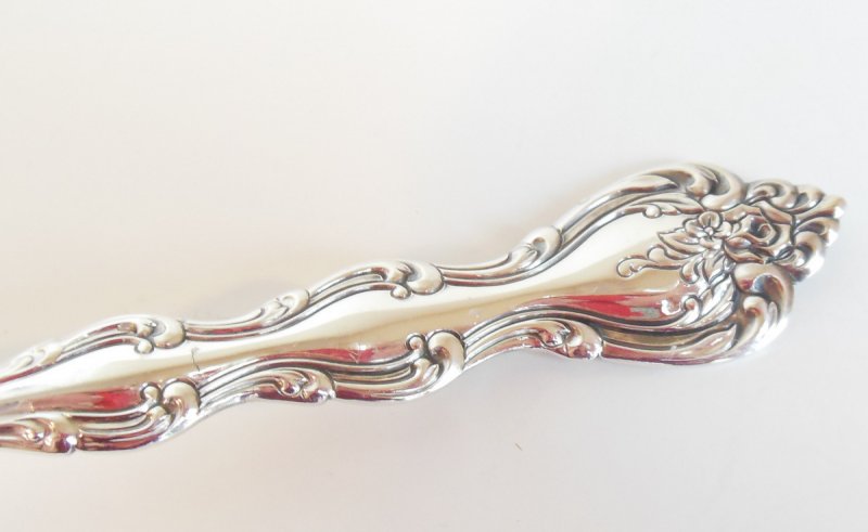 Image 2 of Vintage 1971 International Interlude Casserole Spoon Ornate Flatware Silverplate