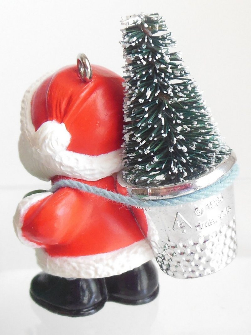 Image 3 of Hallmark Christmas Ornament Thimble Santa 8th in Series QX4725 Vintage 1985