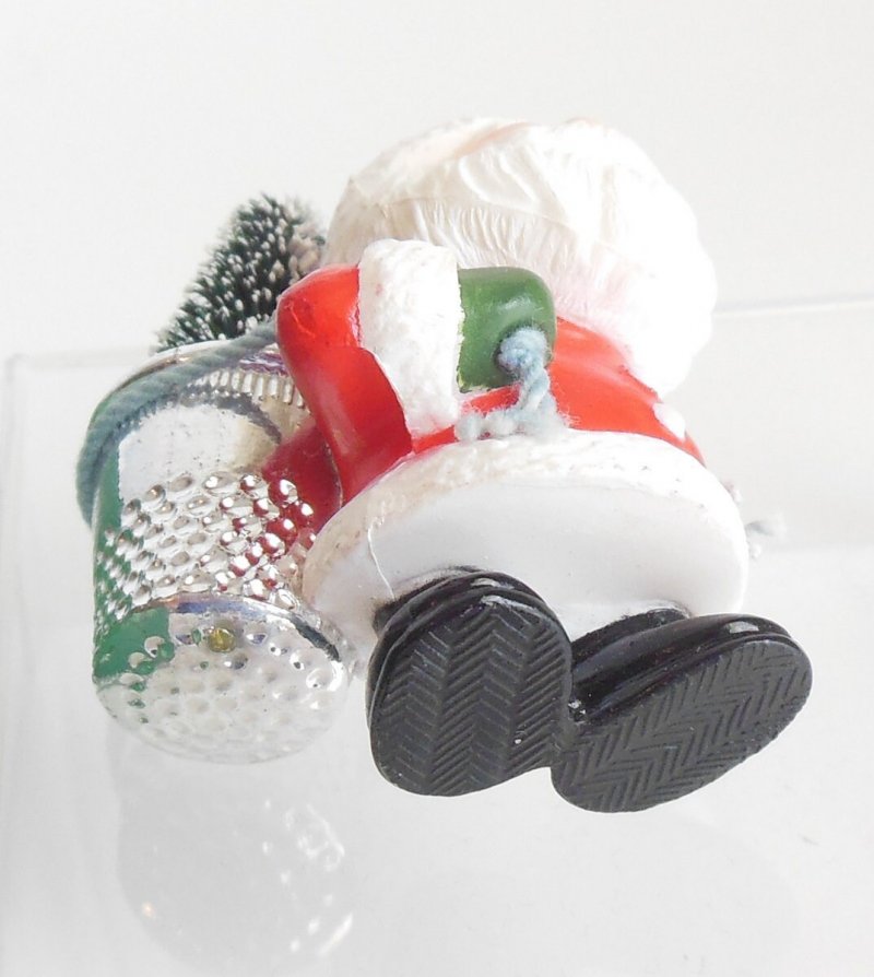 Image 4 of Hallmark Christmas Ornament Thimble Santa 8th in Series QX4725 Vintage 1985