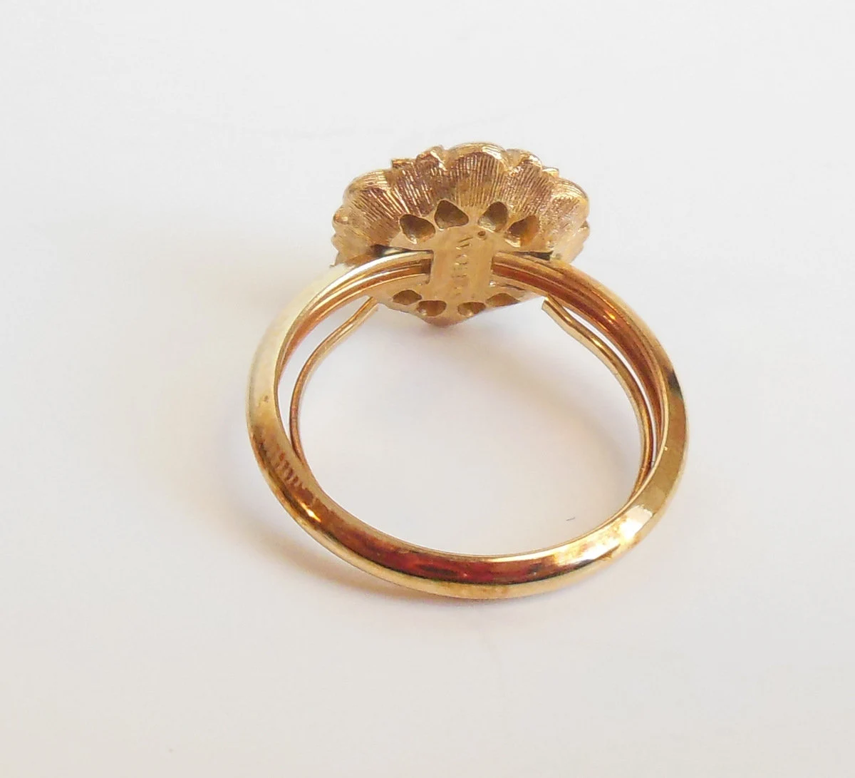 Image 4 of Vintage Avon Ring Sun Brilliants Adjustable Sz L 8 Olive Crystals Leaf Hearts