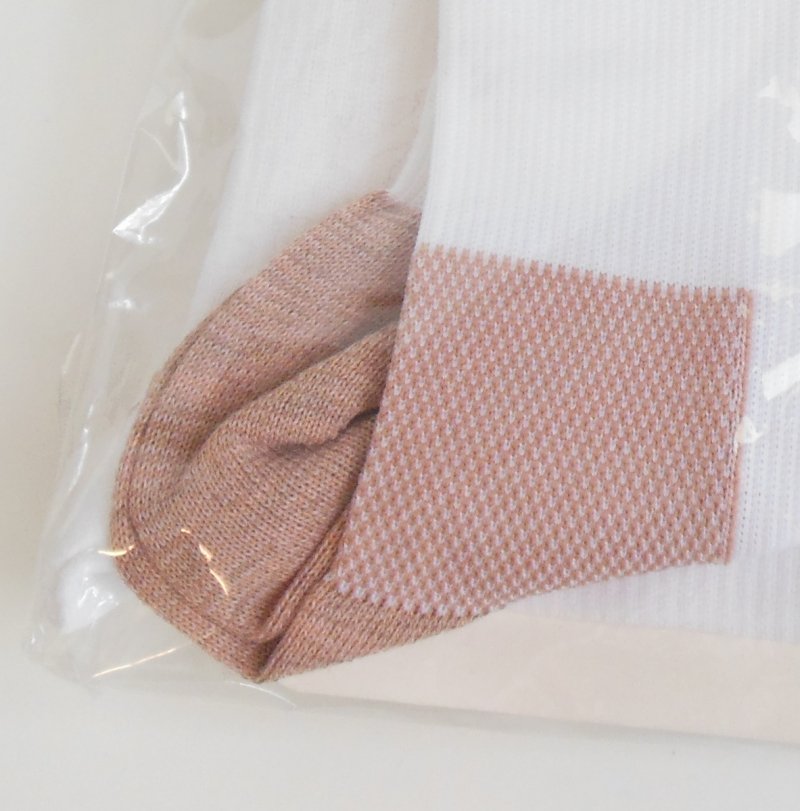 Image 2 of Copper Fit Knee High Compression Socks Womens Small Medium 4 to 9.5 White