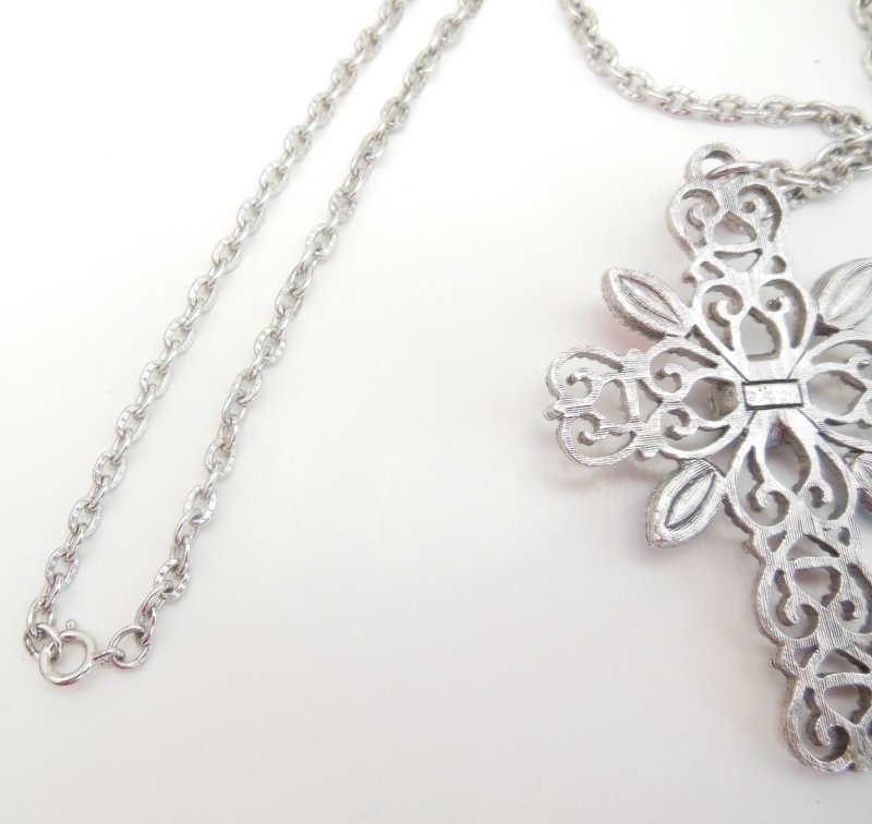Image 2 of Vintage Romanesque Avon Necklace Silver Tone Cross Jewelry Hematite Cabochons