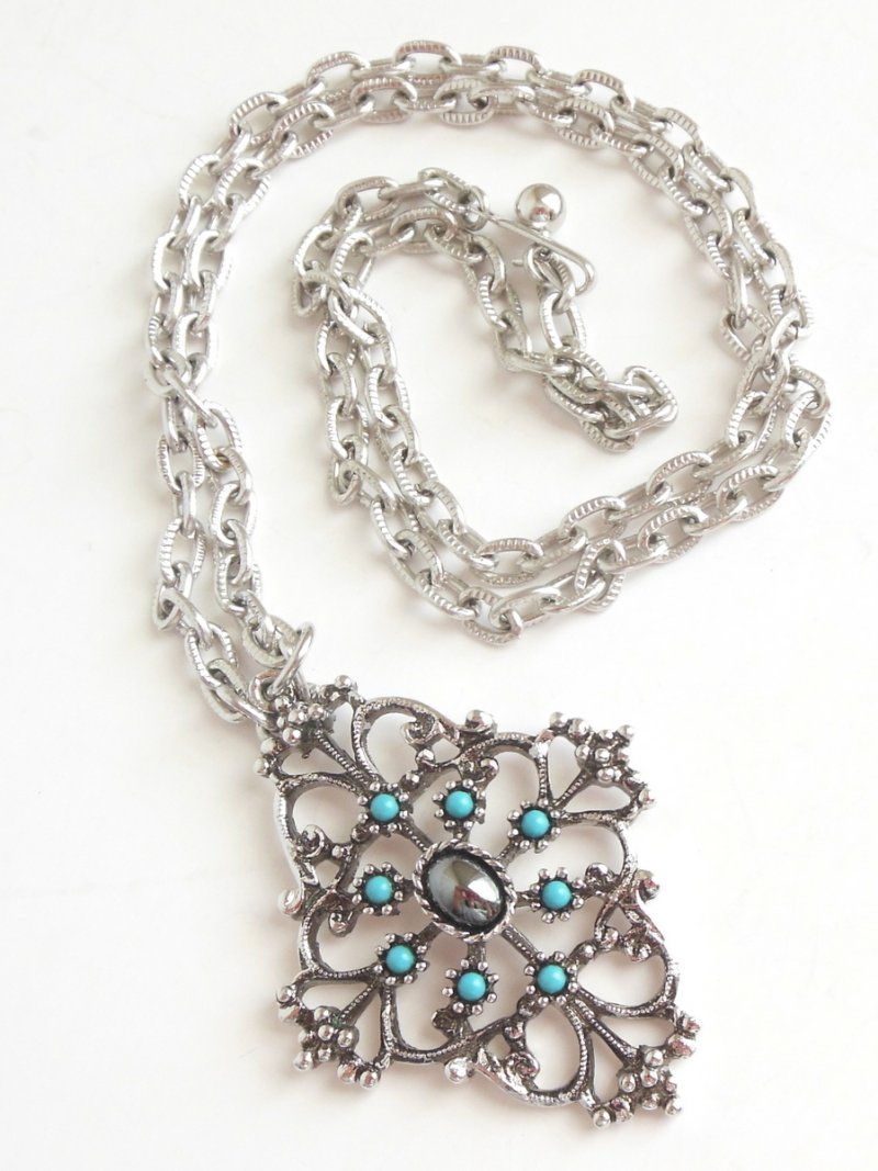 Image 1 of Vintage Avon Jewelry Hematite Mirabella Necklace Link Chain Blue Medallion