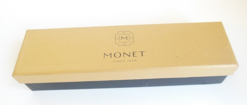 Image 4 of Monet Toggle Bracelet for Women Vintage Monet Gold Costume Jewelry Bracelet