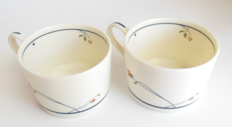 Image 2 of Gorham Ariana Tea Cup Lot Gourmet Collection Floral Dinnerware w/ Label Vintage