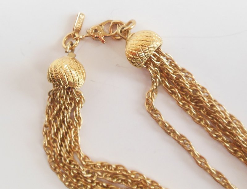 Image 6 of Vintage Monet Rope Multi-strand Twisted Necklace Swirled Center Choker Jewelry