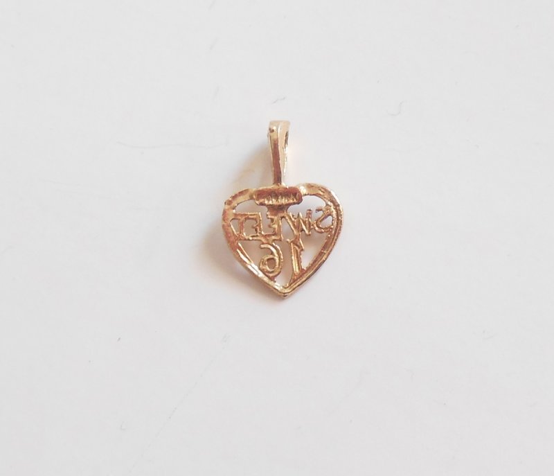 Image 2 of Vintage Solid Gold Sweet Sixteen Charm Heart Pendant Dainty Petite Tiny Charm