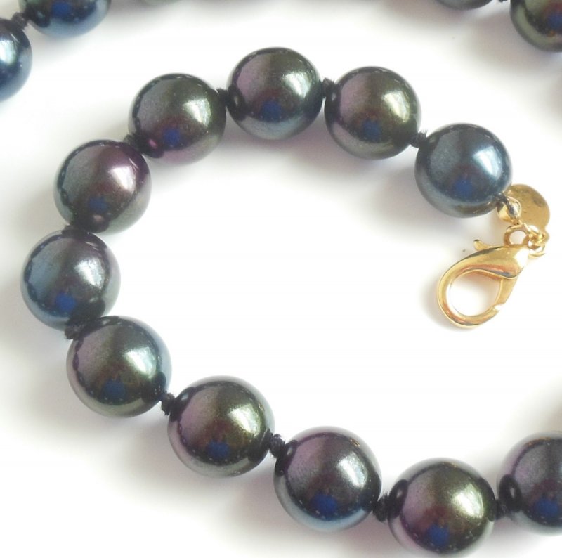 Image 2 of Joan Rivers Costume Jewelry Women's Necklace Iridescent Aurora Black Round Beads