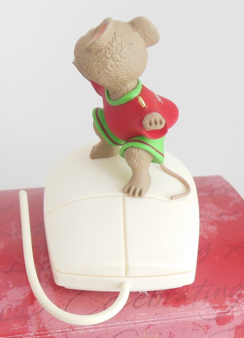 Image 3 of Hallmark Christmas Tree Ornament Surfin' The Net QX6607 Mouse Vintage