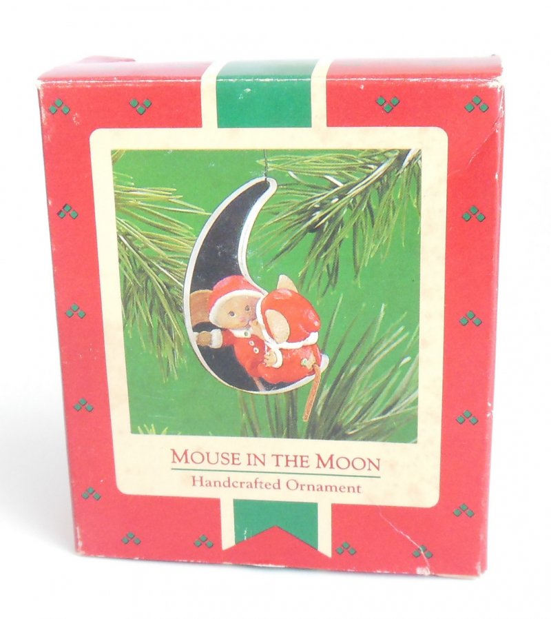 Hallmark Mouse in the Moon Christmas Tree Ornament QX4166 1986 Vintage