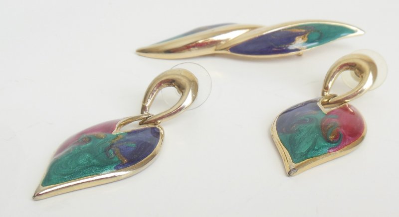 Image 1 of 1980s Vintage Costume Enamel Jewelry Set Earrings Pin Turquoise Teal Fuchsia