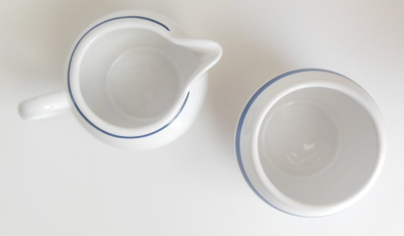Image 3 of Nautica Sugar Bowl with Lid Creamer Set Navy Blue Pattern Striped Band 