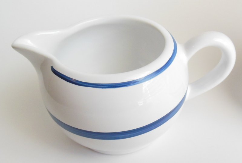 Image 4 of Nautica Sugar Bowl with Lid Creamer Set Navy Blue Pattern Striped Band 
