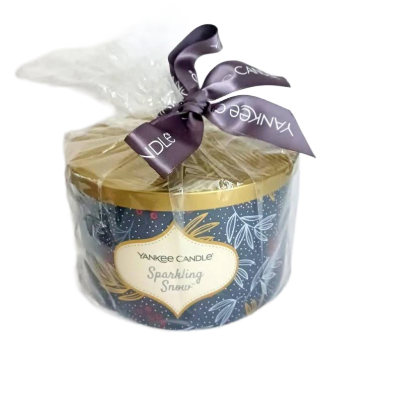 Image 0 of Christmas Holiday Candle 3 Wick 18 oz Sparkling Snow Yankee Candle Home Decor