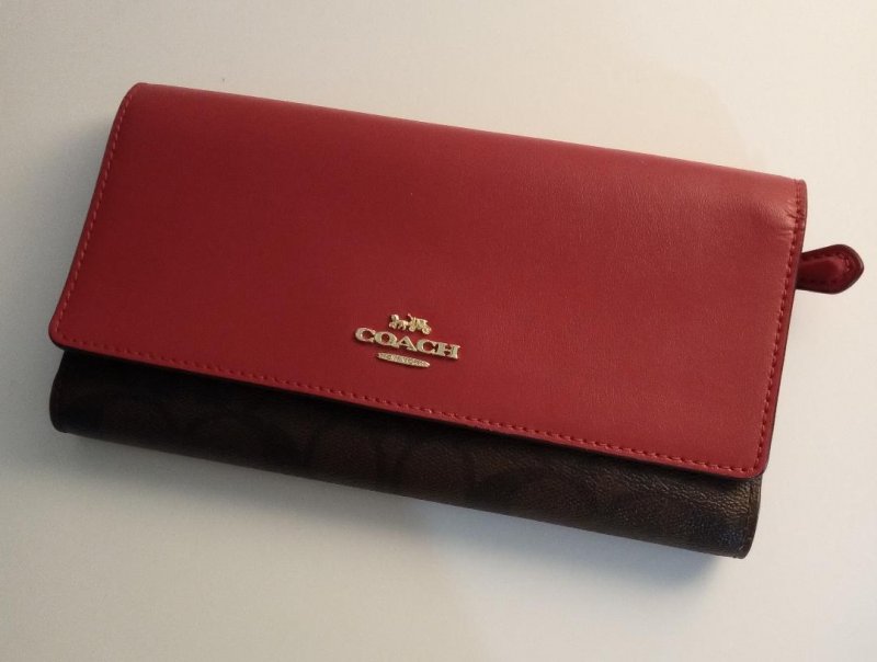 Image 0 of Women's Red Coach Wallet New York Red Brown Bi-fold Wallet w/ Snap Closure