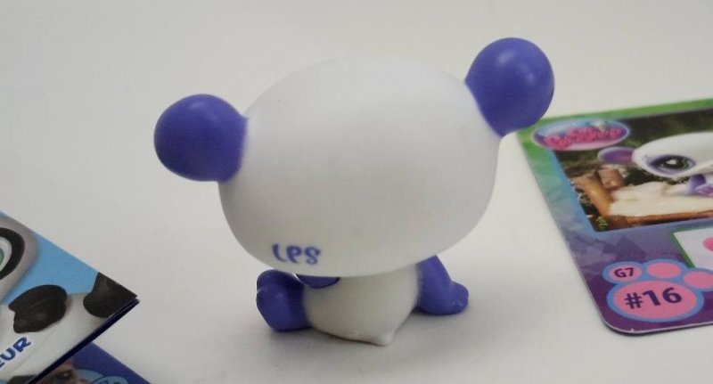 Image 3 of Littlest Pet Shop Pet Surprise Series 1 Number 16 Panda Bear From Pet Surprise