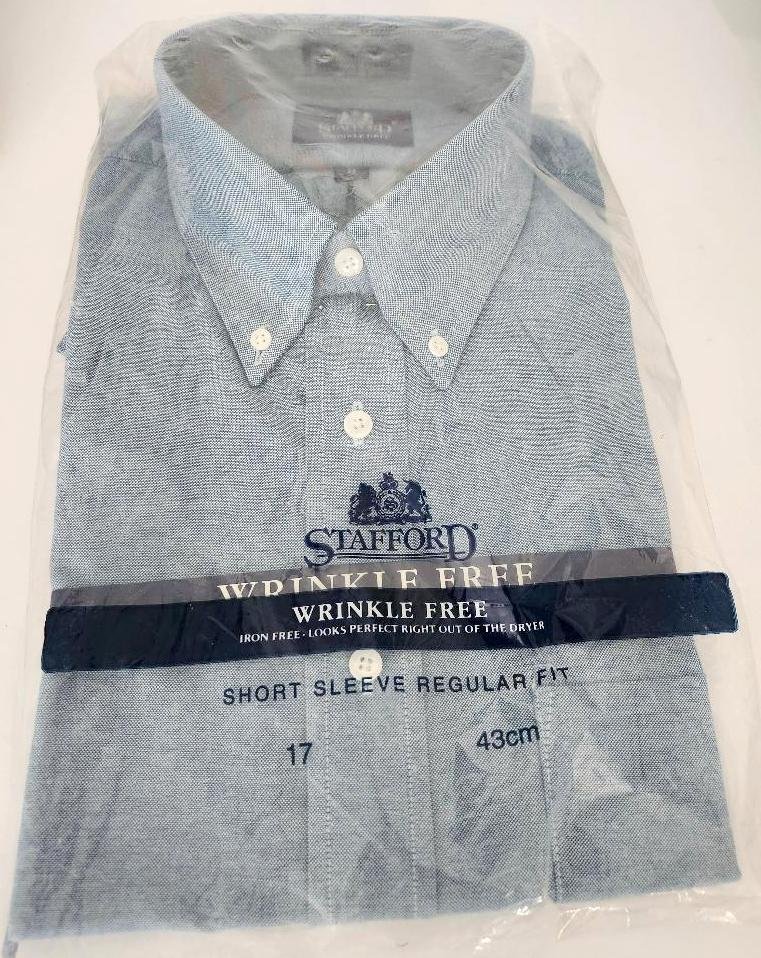 Men's Stafford Wrinkle Free Blue Short Sleeve Casual or Dress Button Up Shirt 17