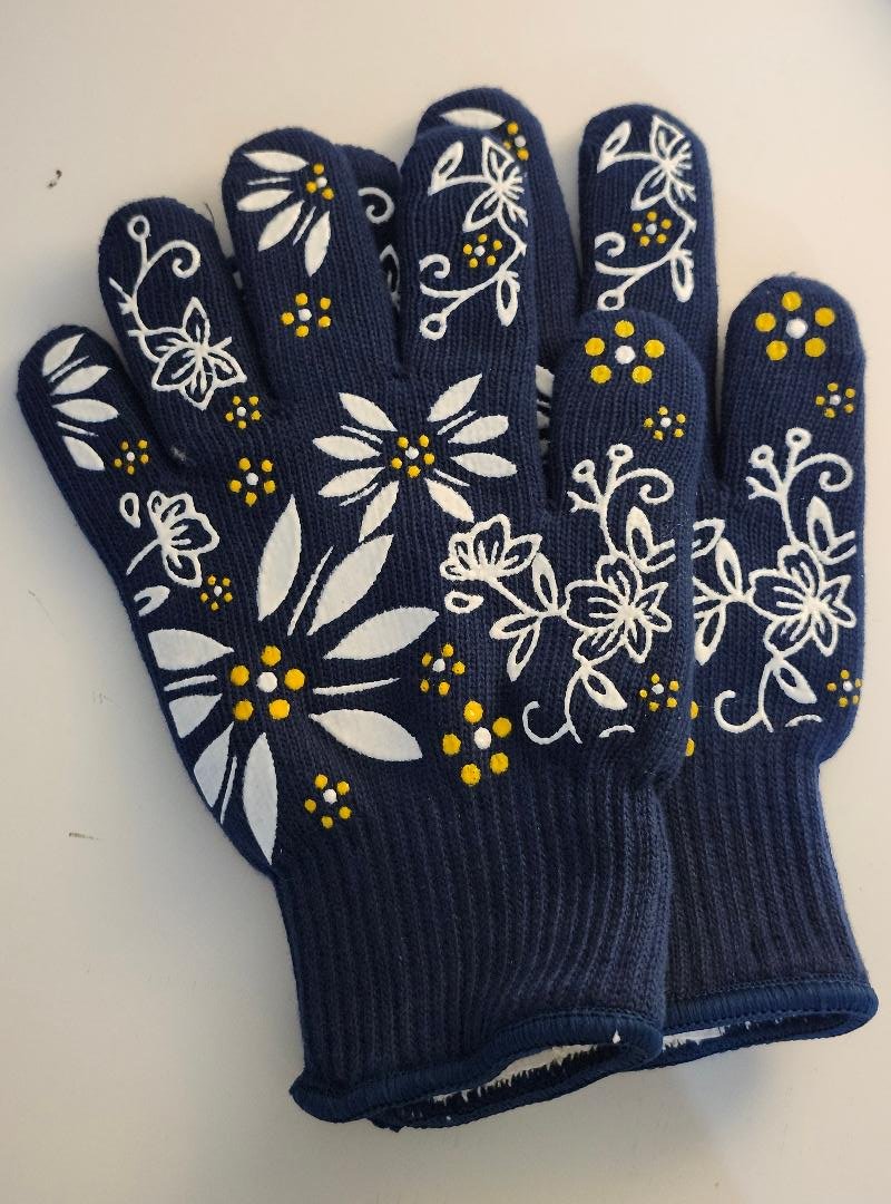 Image 1 of Temptations Oven Safe Kitchen Mitts Silicone Gloves Tara Blue w/ Yellow Flowers