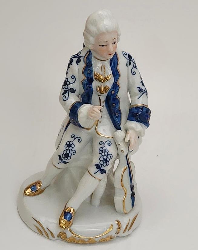 Image 0 of Vintage 50s Seated Violinist Gentleman w/ Violin Continental Musician Figurine