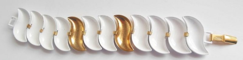 Image 2 of Vintage Napier Bracelet Geometric Costume Jewelry Linked White Enamel Bracelet