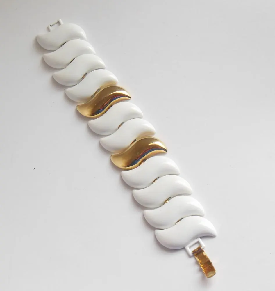 Image 1 of Vintage Napier Bracelet Geometric Costume Jewelry Linked White Enamel Bracelet