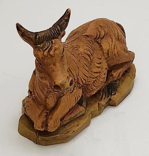 Image 2 of Fontanini Depose Seated Ox Italy Nativity Replacement Piece Number 105/4