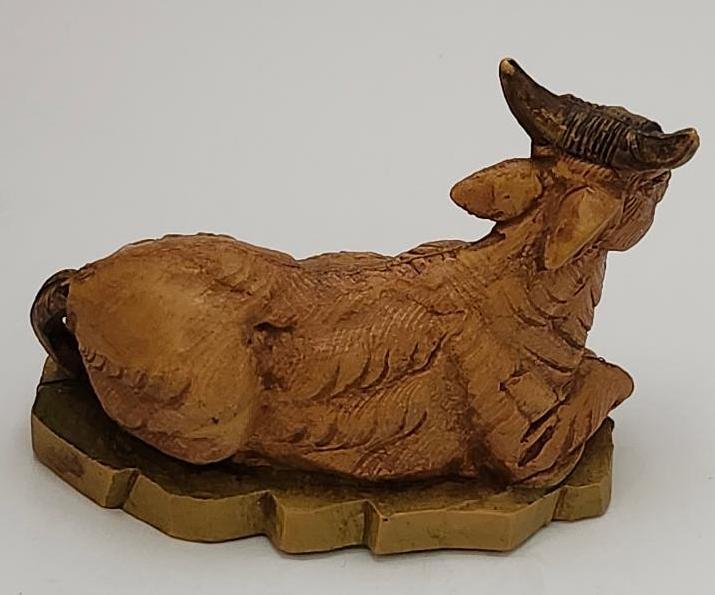 Image 3 of Fontanini Depose Seated Ox Italy Nativity Replacement Piece Number 105/4