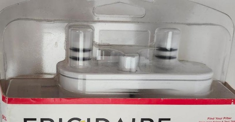 Image 2 of Frigidaire Water Filter WF2CB PureSource2 Filters Up to 99% of Contaminants