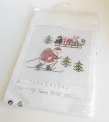 Anchor Needlepoint Kit Christmas Square Table Top Cover Germany Vintage