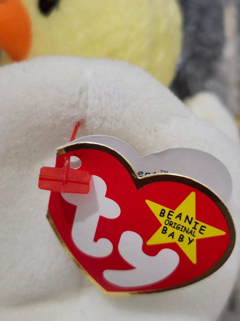 Image 1 of TY Eggbert Beanie Baby Original w/ error 1998 1999 TY Heart On Tush Tag