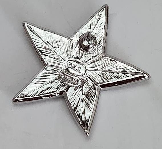 Image 2 of KJL by Kenneth Jay Lane Paved Crystal Star Pair of Pierced Earrings in Silver