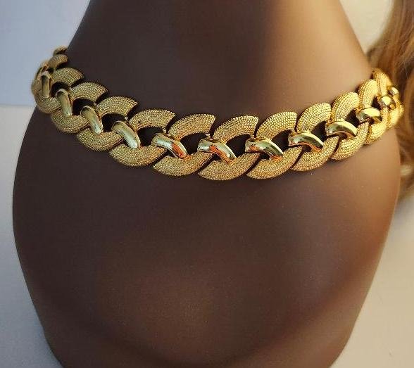 Image 1 of Vintage 1960s Napier Gold Tone Necklace Textured Smooth Pattern Pat 4774473