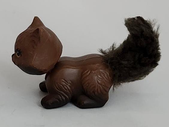 Image 1 of Vintage Littlest Pet Shop Kenner Brown Water Garden Cat Furry Tail Toy Figure