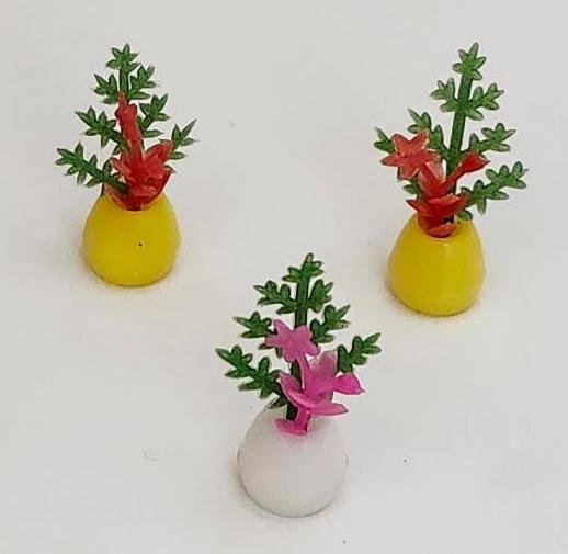 Image 1 of The Littles Pretend Toy Planters Plants Dollhouse Miniature Accessories Lot 3