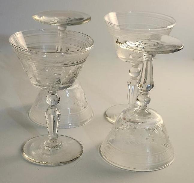 Image 1 of Vintage 50s Set of 4 Libbey Rock Sharpe Champagne Sherbert Glasses In Caprice
