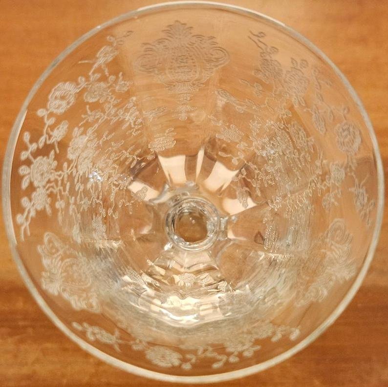 Image 2 of Claret Glass 6 1/4