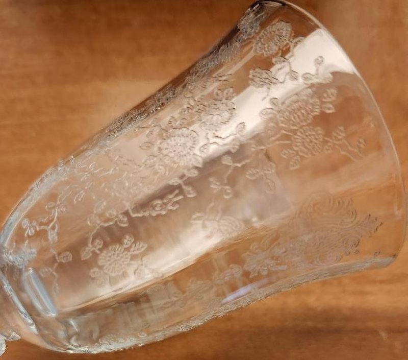 Image 1 of Claret Glass 6 1/4