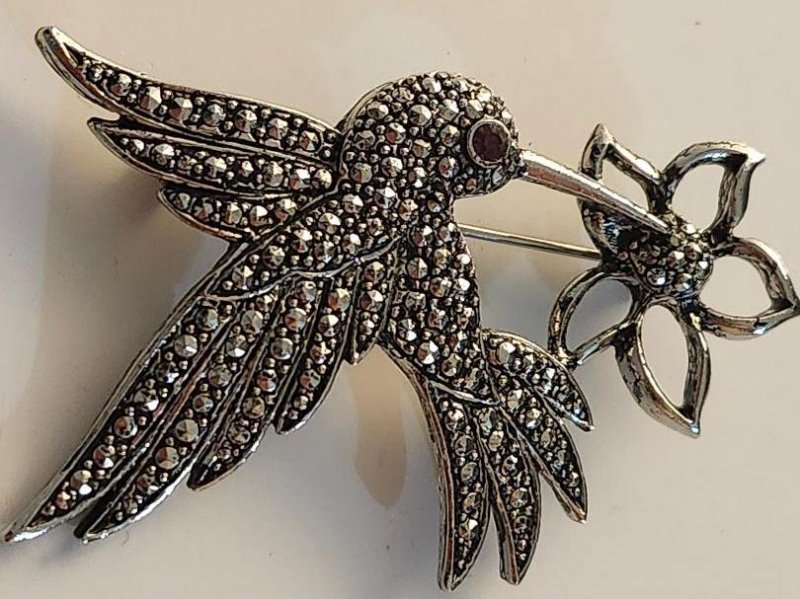 Image 1 of Vintage Avon Hummingbird Brooch in Silver Tone Metal Black Detail w/ Flower